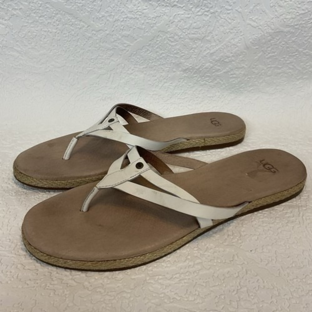 UGG Annice FD1117A White Thong Flip Flop Sandals Women 8.5 Vietnam‎ Leather